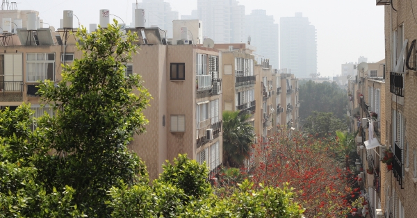 לתפוס שלווה באמצע העיר: כך בוחרים שכונת מגורים בתל אביב